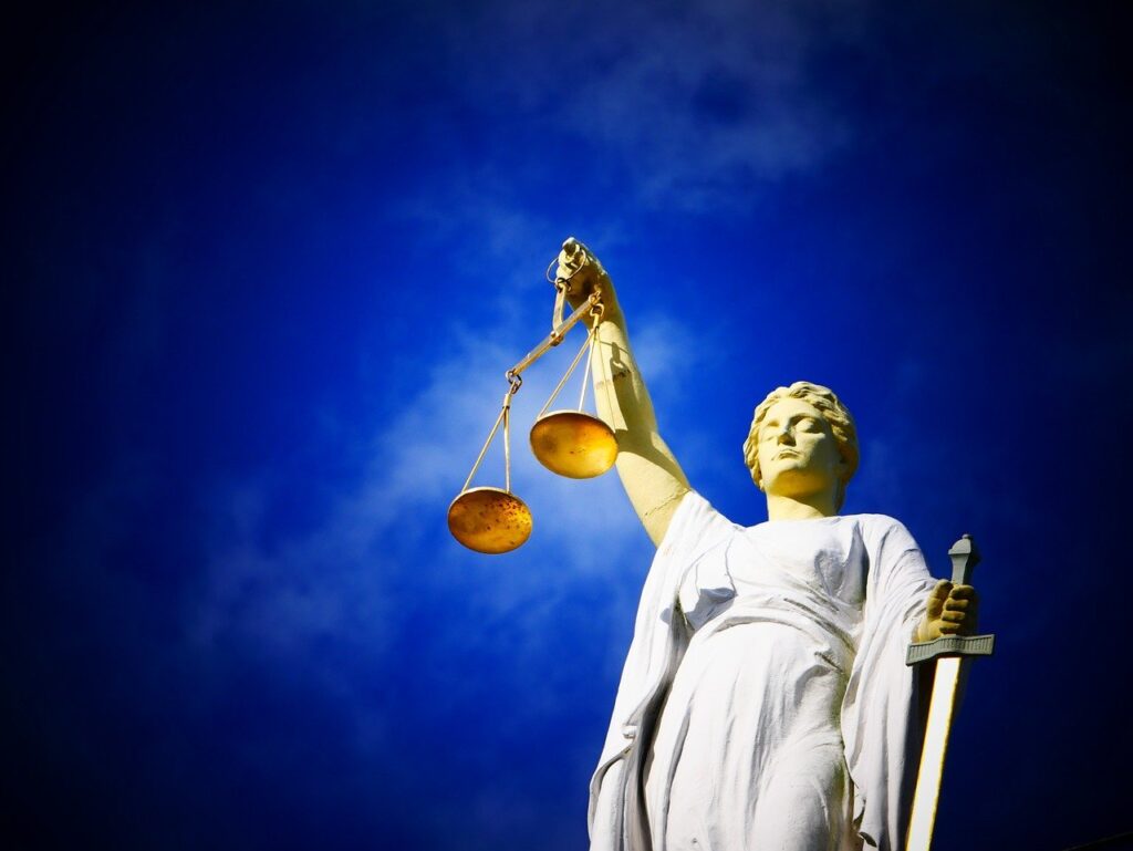 justice, straight, jurisdiction-2071539.jpg